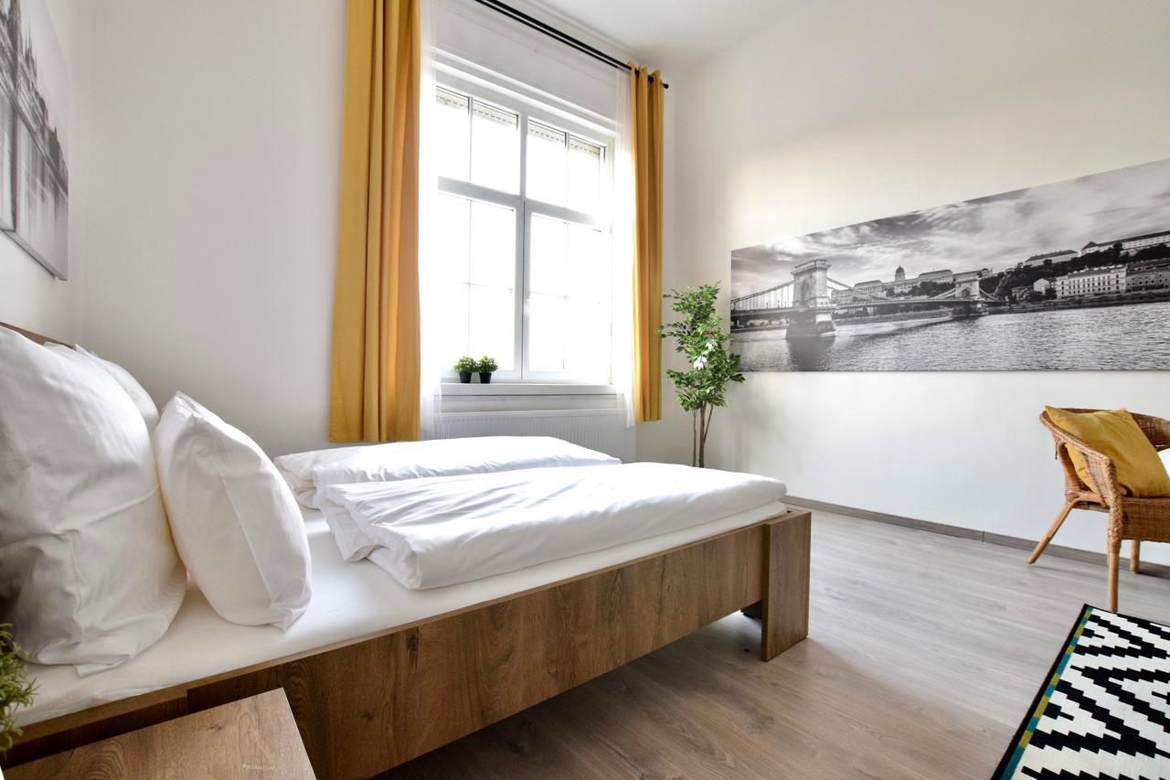 Standard Apartment By Hi5 - Bazilika Suite Budapesta Exterior foto