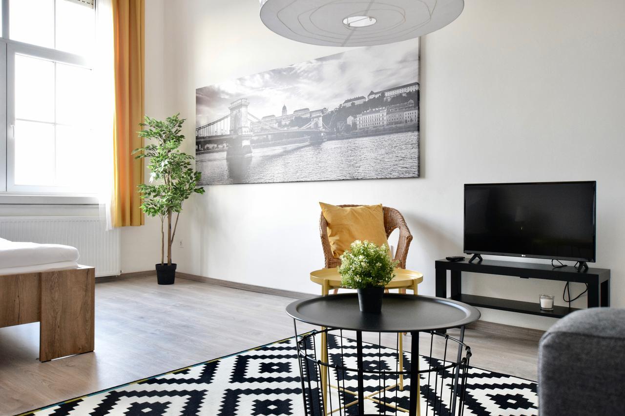 Standard Apartment By Hi5 - Bazilika Suite Budapesta Exterior foto